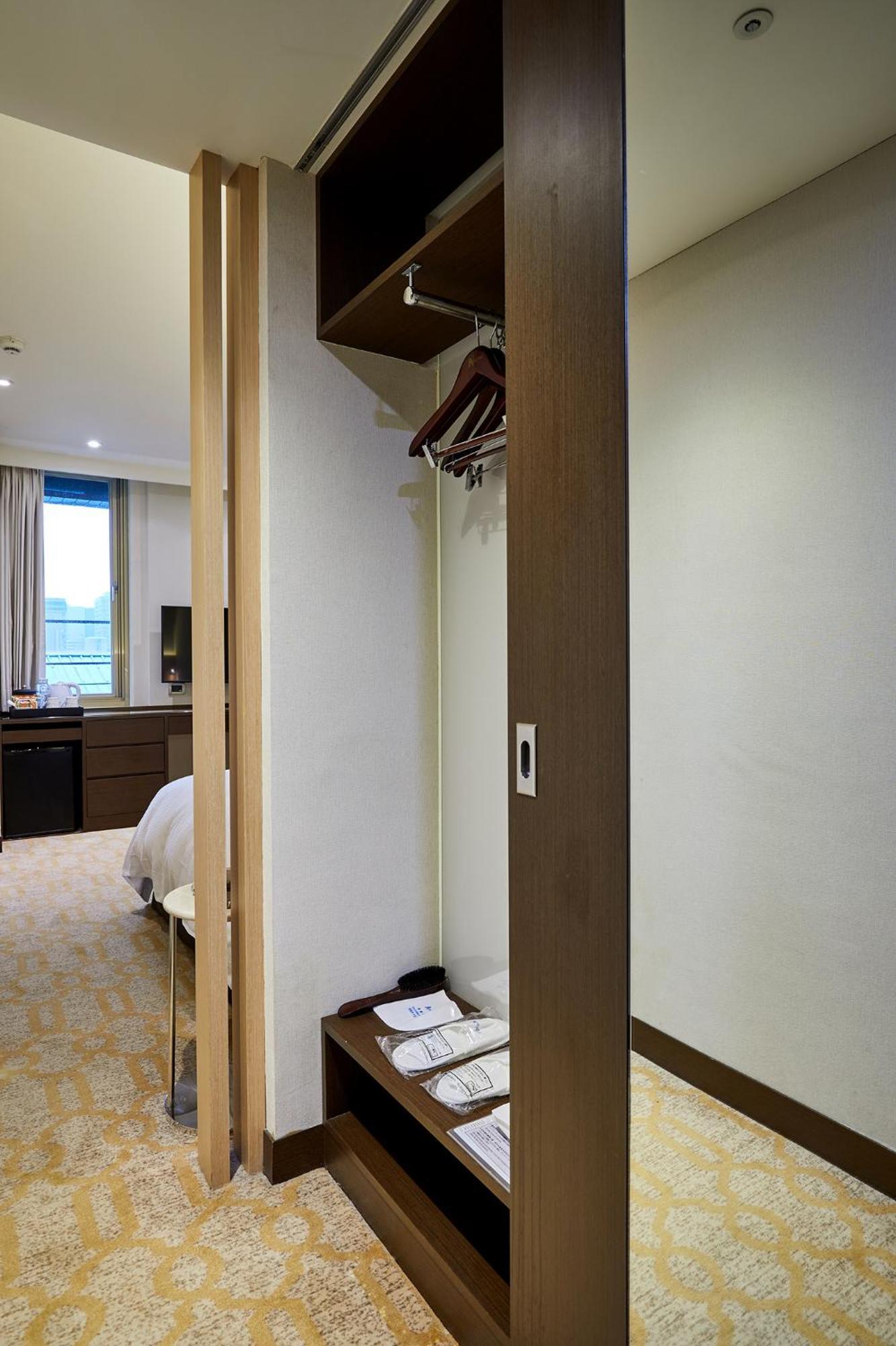 K Hotel Tianjin Đài Bắc Ngoại thất bức ảnh